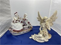 2 Figurines 9"H