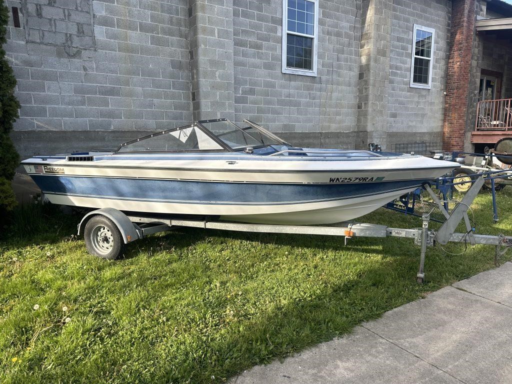 1990 17FT OPEN BOW PROJECT BOAT AND TRAILER