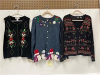 Ladies Christmas Sweaters & Vest Maurice Sasson