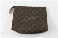 Louis Vuitton Monogram Zip Closure Cosmetic Bag