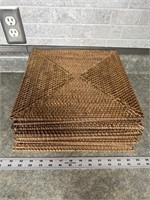 (11) wicker placemats