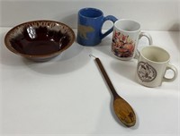 Bowl, cups and painted spoon