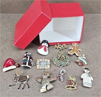 Vtg Christmas Brooch Collection