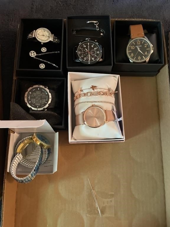 Group of watches & jewelry
