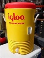 IGLOO WATER COOLER