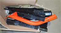 BOX BAT MOWER BLADES W/ACCESSORIES