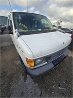 06 FORD   E250       VN