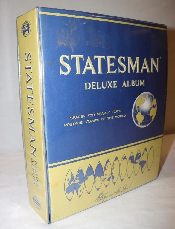 Large Foreign Stamp Album: Statesman Deluxe