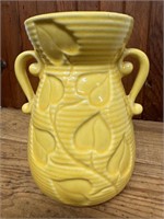 Vintage Yellow Shawnee Ivy Leaves Vase