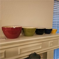 JC Penny Home Colorful Nesting Mixing Bowls