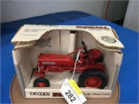 Ertl Farmall Cub tractor, 1959-1963, 1/16 scale