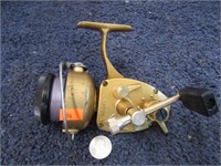 AIREX LARCHMONT MODEL 3 SPINNING REEL