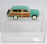 Die Cast SS 1:38 1949 Ford Woody Wagon 5"