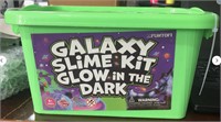 FUNTOFI Galaxy Slime Kit Glow In The Dark