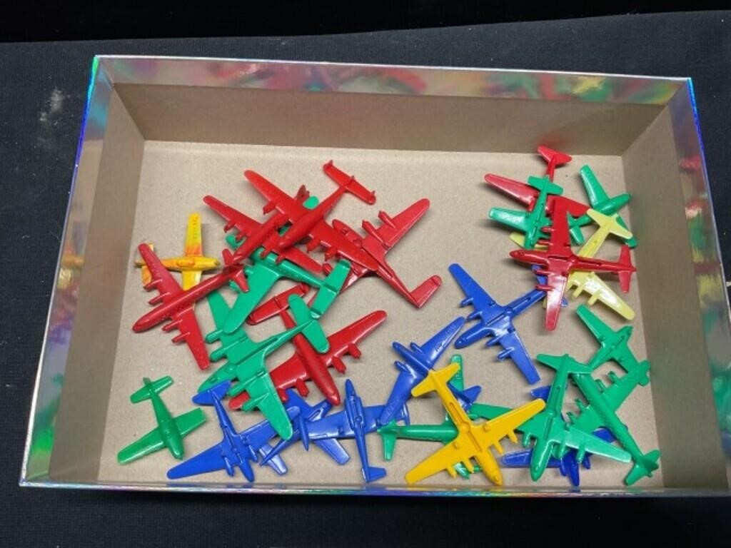 Plastic Airplanes