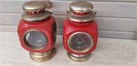 Pair of smalll railroad style oil lantern