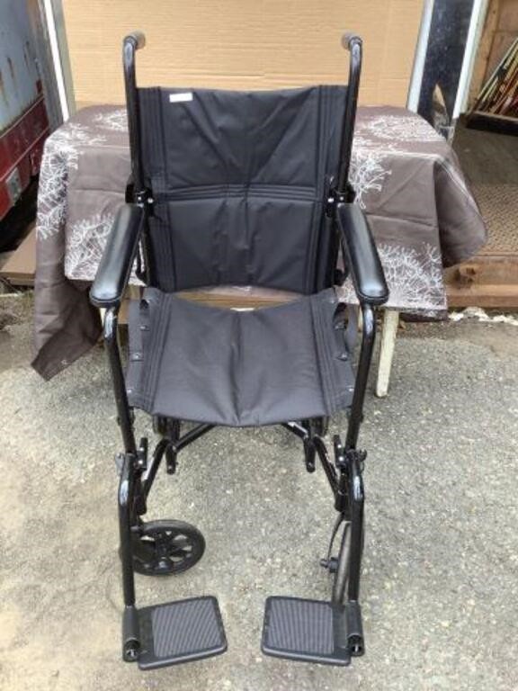 Drive folding wheelchair 20 inch wide