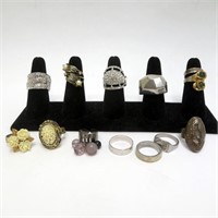 Costume Jewelry - Rings - Several Adjustable Bands
