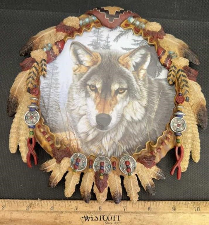 COLLECTOR PLATE ITEM-WOLF