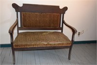 Vintage Victorian Love Seat 43"wx39"h w/2 Side