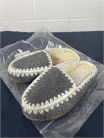Size 8 Slippers