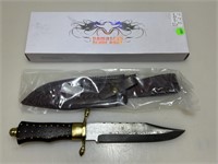 NIB Ornate Fixed blade Damascus knife