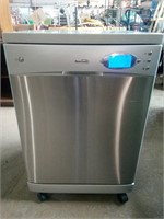 Beaumark Model No. BM-DW9702-SS Dishwasher on