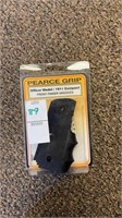 Pearce grip officer model / 1911 compact front