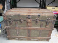 Madison P/U Only Vintage Trunk w/ Insert Tray -