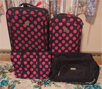 (4) Piece Luggage Set