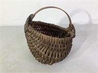 Vintage Egg Basket