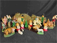 Vtg Christmas Figurine Candles