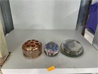 Glass paper weights