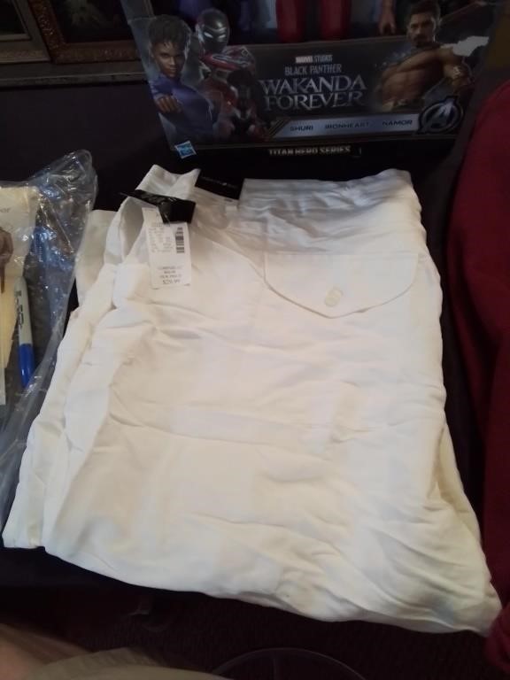 New fashioned bug white casual shorts