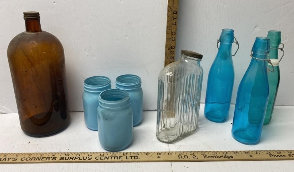 Miscellaneous bottle lot & painted jars