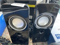 INSIGNIA COLOR CHANGING COMPUTER SPEAKERS