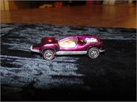 1969 Redline  Hot wheels Magenta Pink Mantis