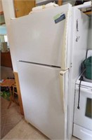 AMANA refrigerator/Freezer
