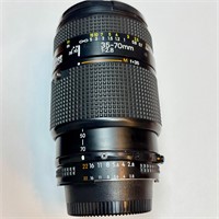 Nikon AF Nikkor Lens
