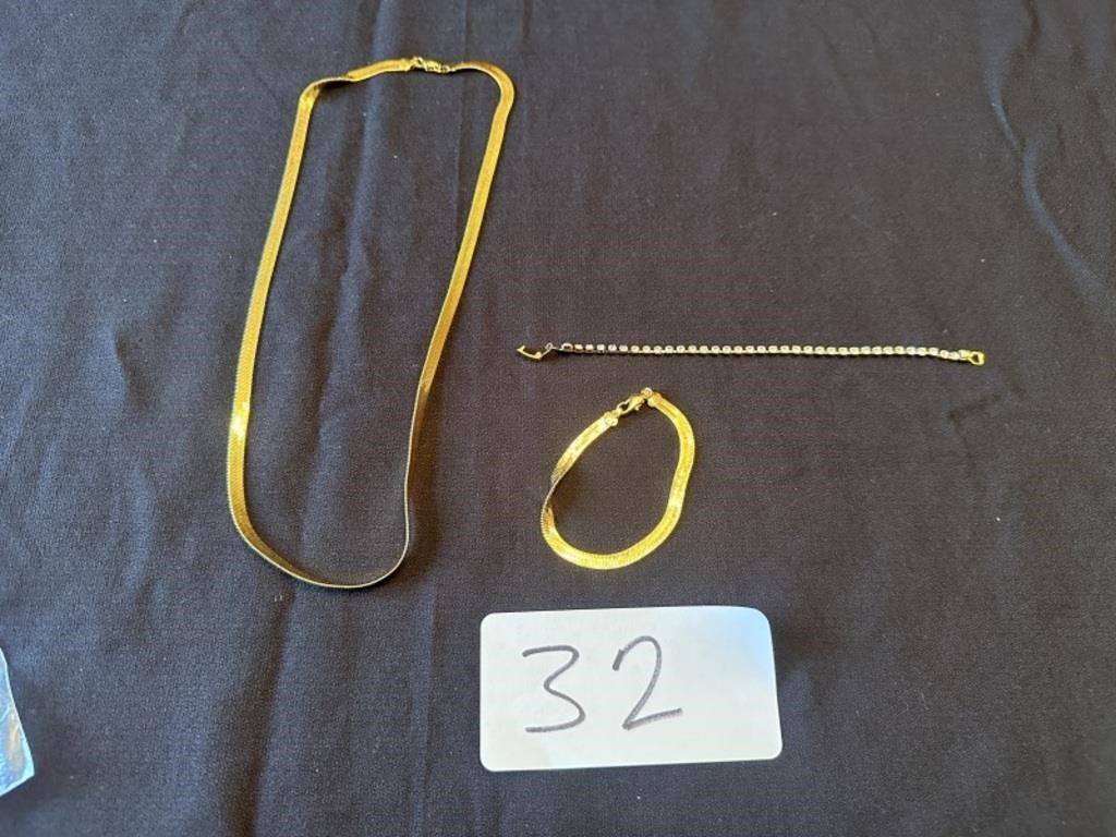 Necklace & 2 Bracelets (GOLD Color)
