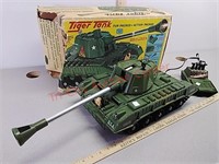 Topper Toys Tiger Tank remote control toy w/ box