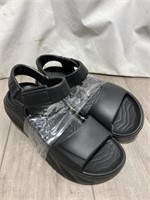 Ladies Cool Sandals Size S