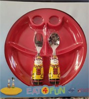 Eat 4 Fun Fireman Plate, 4 pack