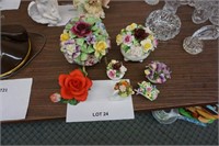 7-porcelain floral ornaments