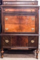 Furniture Antique Chest of Drawers
