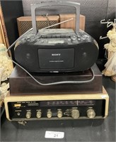 Vintage Sony Stereo Music System w/ Speakers.