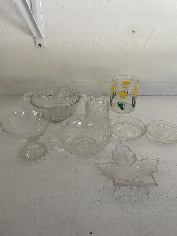 8pc Vintage Miscellaneous Glass