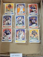 FLAT OF APPROX 150 FLEER '90 NFL TRADING CARDS