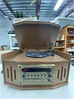 Anders Nicholson FM/AM radio w/record player