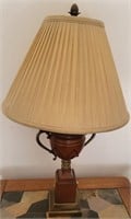 Z - TABLE LAMP W/ SHADE (G17)